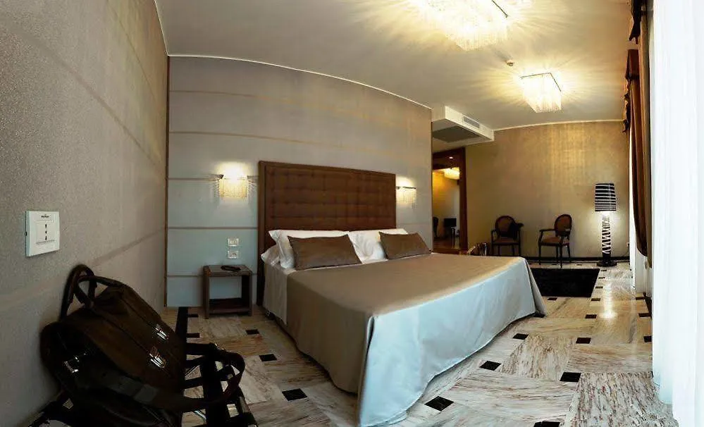 Hotel Michelangelo Milano Marittima 4*,